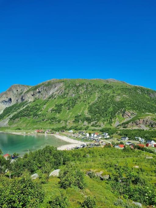 Вилла Grotfjord Тромсё Экстерьер фото